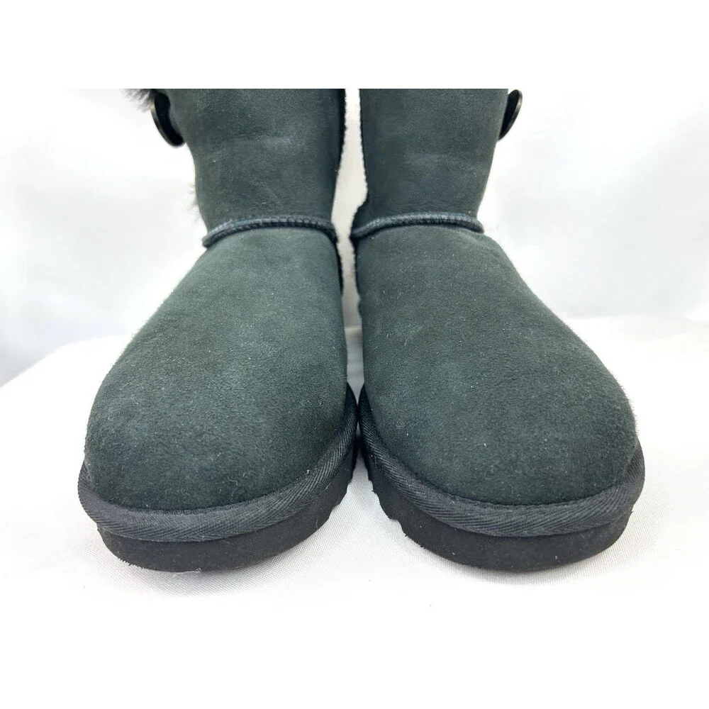 UGG 1016226 Women's Bailey Button II Winter Black Boot Size 10